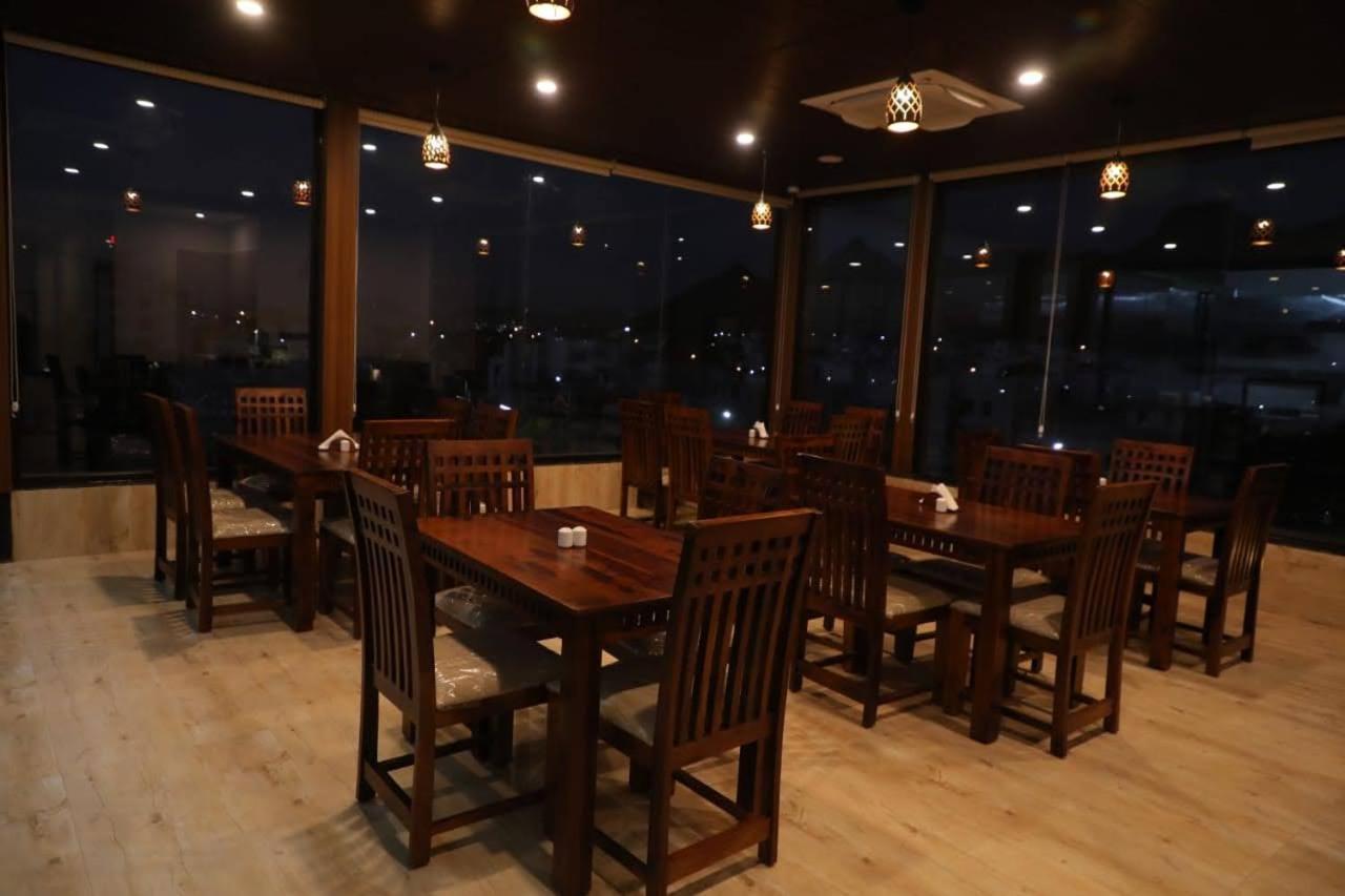 Parampara Hotels And Resorts Udaipur Bagian luar foto